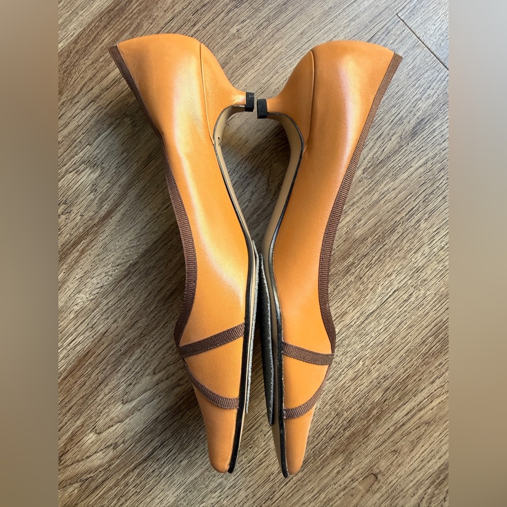 Preview International Pointer Toe Kitten Heel Lea… - image 3